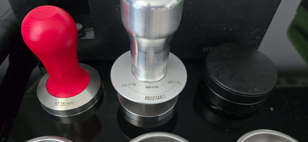 SUPEROFERTA - Vand Espressor manual Lelit ANNA – PL 41 TEM + Pachet Accesorii Bonus