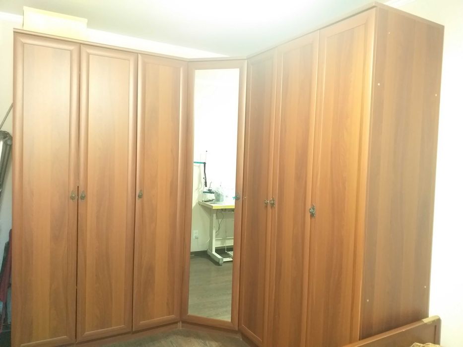 Спальный гарнитур