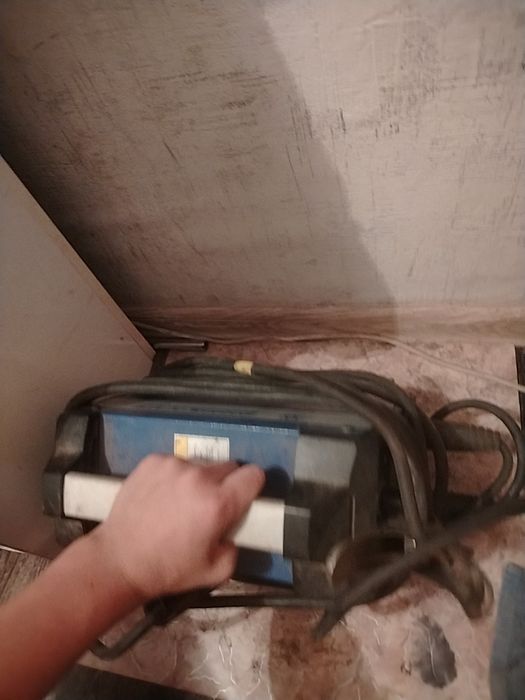 Сварочный аппарат