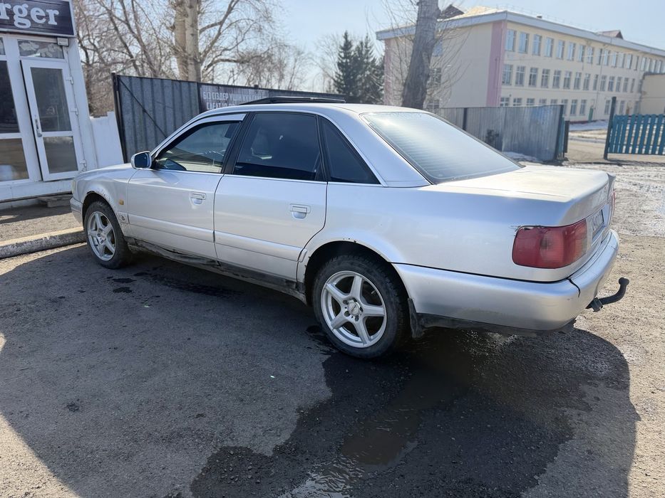 Продам Ауди А6 С4