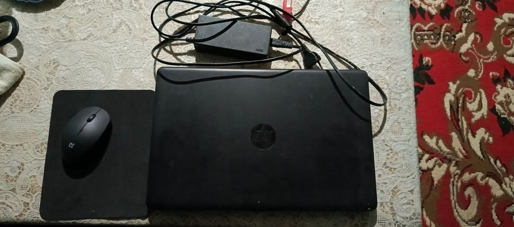 Nootebook HP sotiladi