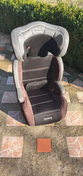 Детско столче за кола