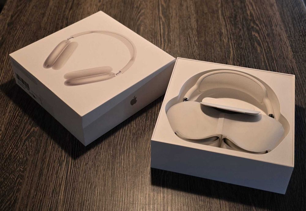 Apple AirPods Max Active Noise Cancellation, Starlight
