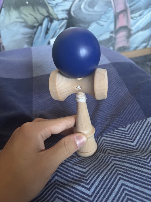 Kendama noua de vanzare