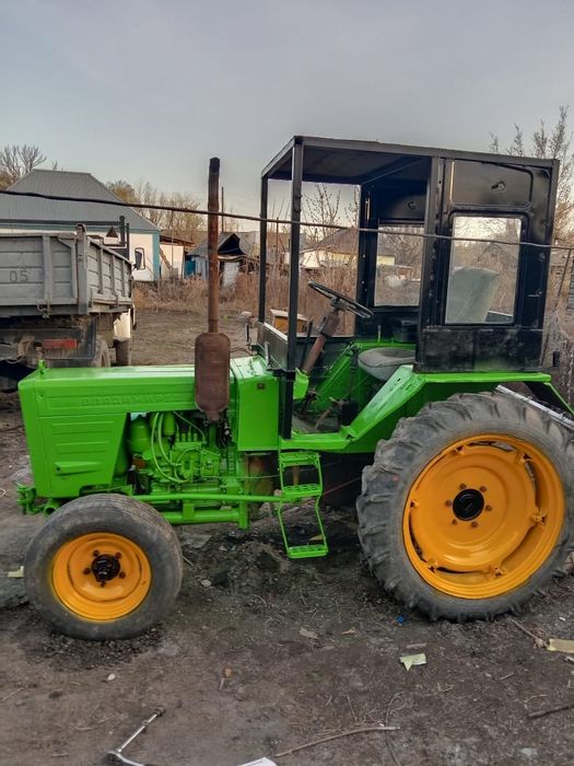 Продам трактор Т-25