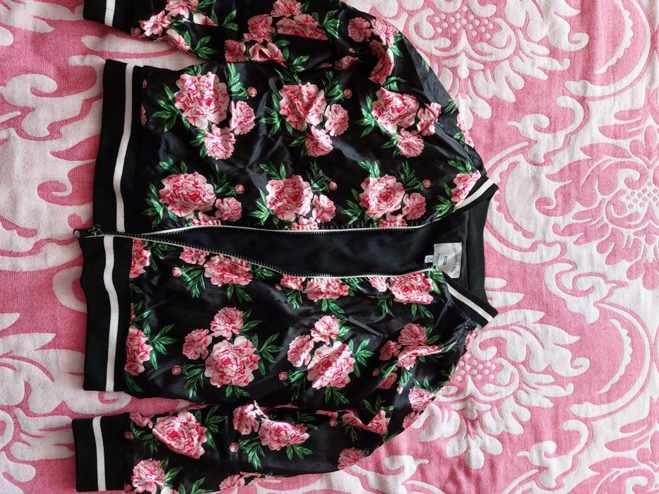 Бомбер для девочки