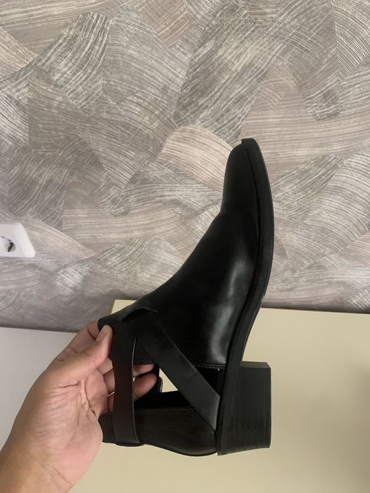 Женские ботинки Bershka