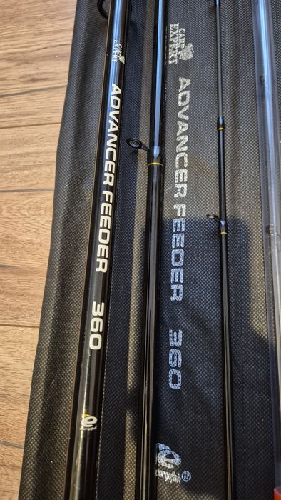 Vând Feeder Carp Expert Advancer 360 ,50-100g