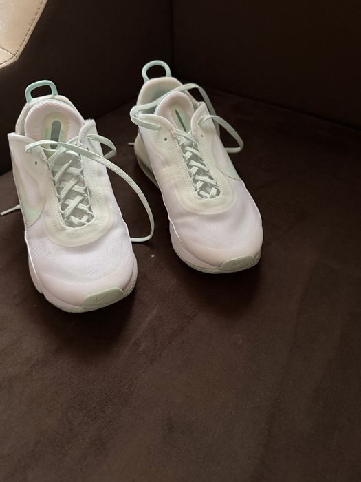 Дамски Маратонки NiKE