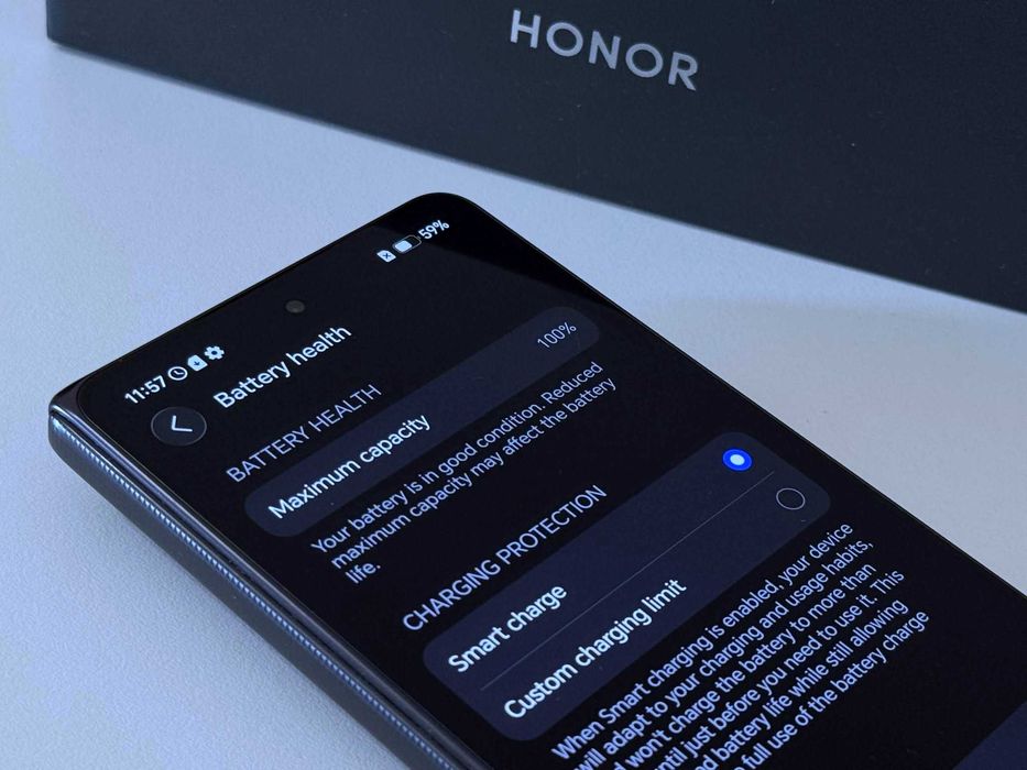 Бартер! 34м.Гаранция! Honor Magic V6 512/16GB Black (Черен) 100% Батерия.