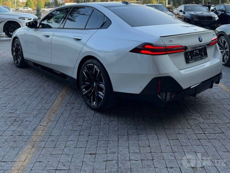Bmw i5 m60 full продаётся