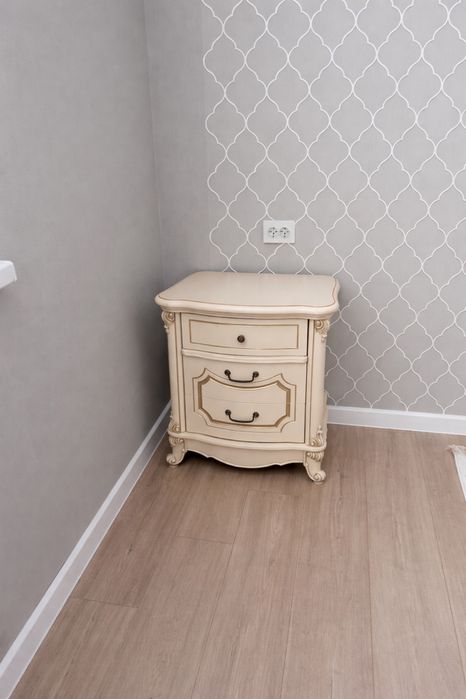 Продам шкаф, туалетный столик, тумбы