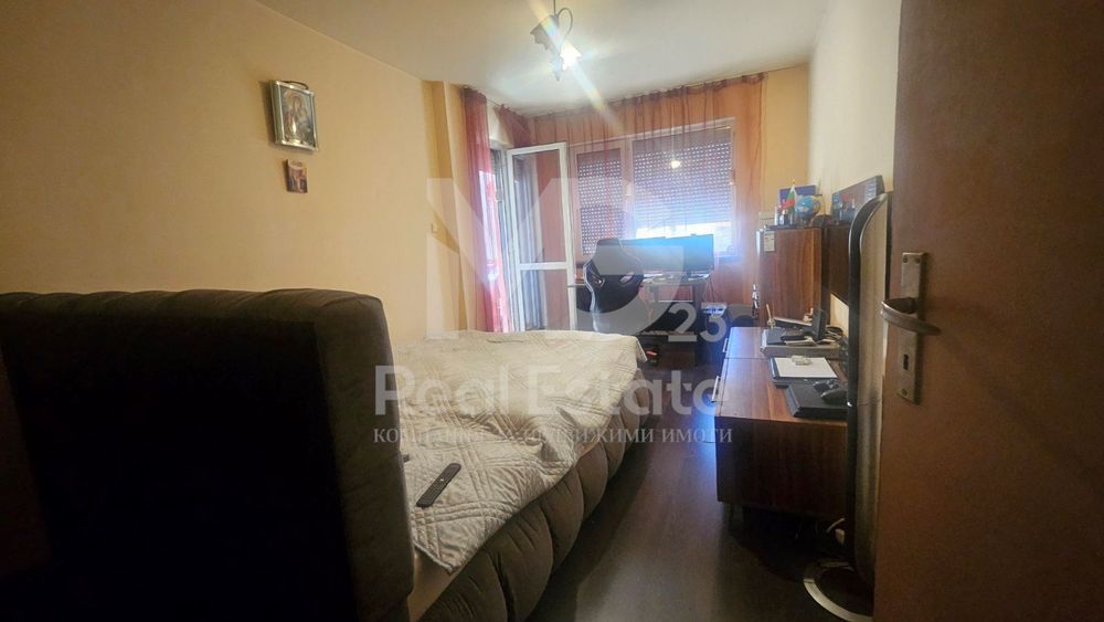Продава се Четиристаен апартамент в Пловдив, Каменица 1 - 102 кв.м за 1270 €/кв.м - Снимка #10