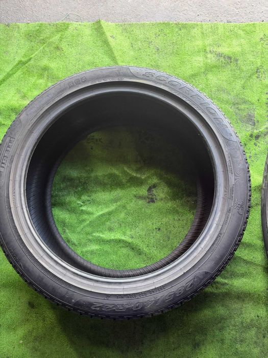 Anvelope de iarnă 325/35/22 - 285/40/22 Pirelli