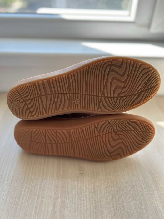 Продавам нови дамски кожени анатомични обувки SAGUY'S