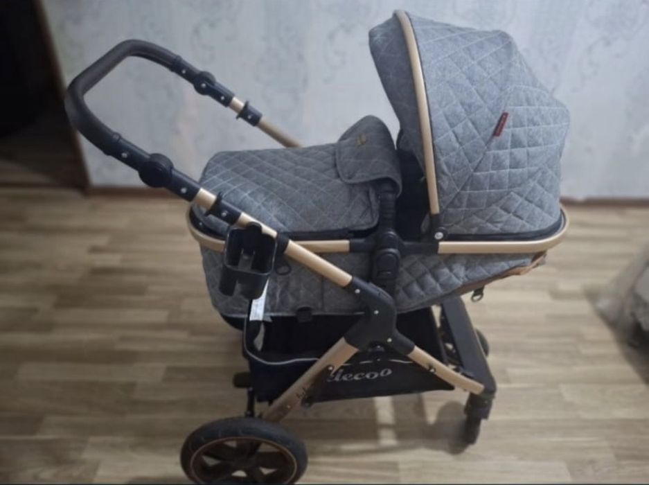 Коляска детская.