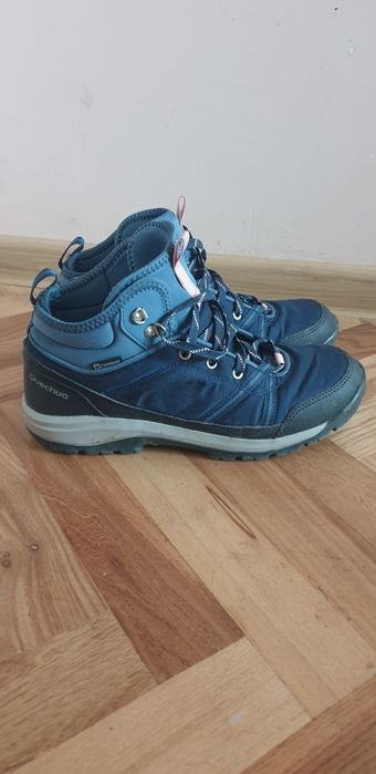 Дамски туристически обувки