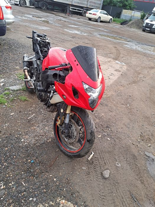 Piese suzuki gsxr k4/k5 600/750
