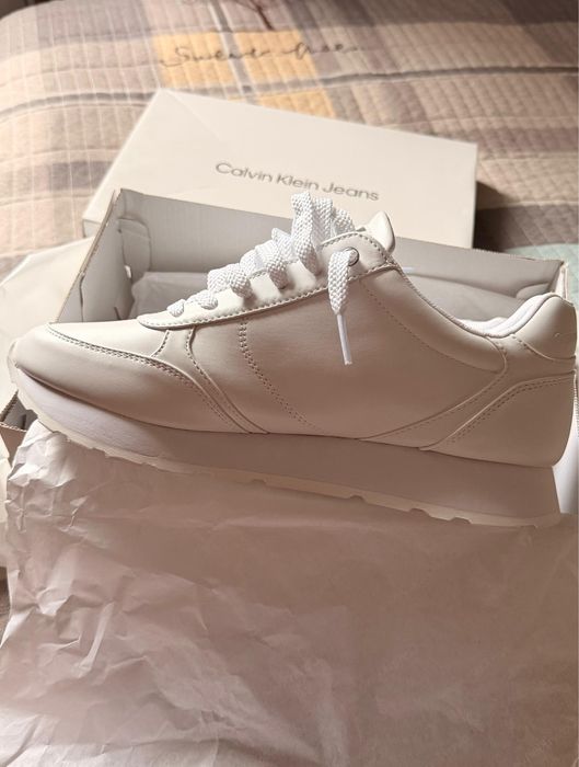 Кроссовки Calvin klein 42р. белые оригинал кожаные