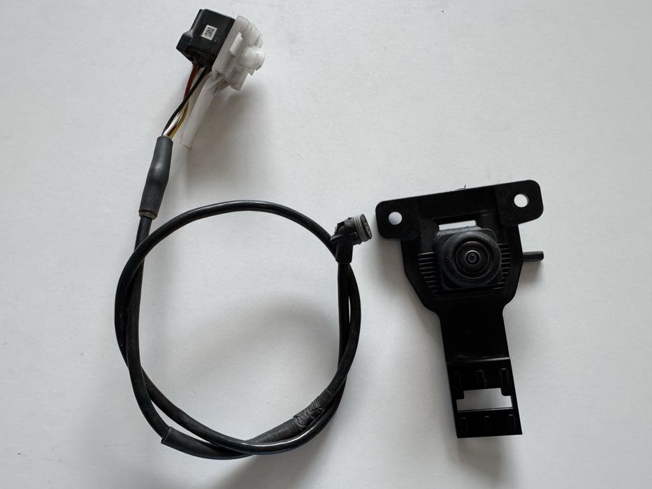 Предна камера за Мазда 6 2018+ GL