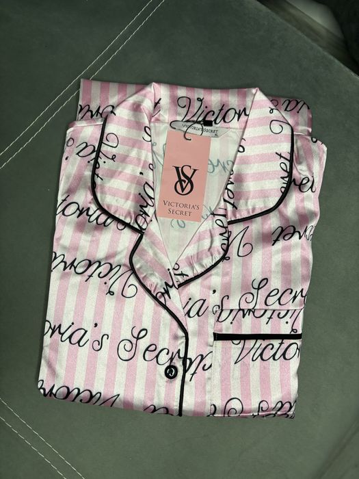 Разпродажба на Луксозни сатенени пижами