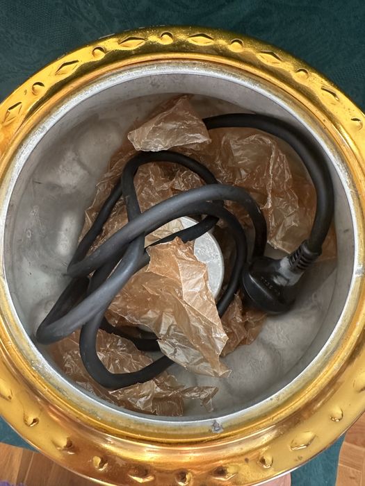 Винтидж ръчно рисувани руски самовари