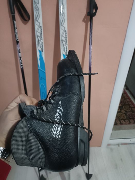 Продам беговые лыжи