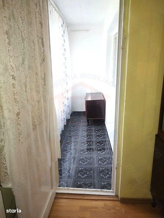 Apartament cu 2 camere decomandate, parter, luminos - Micro 13