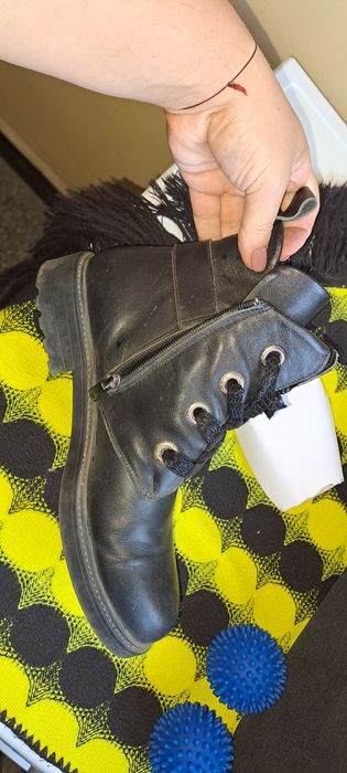 Обувки-истинска кожа 20лв 39ти номер