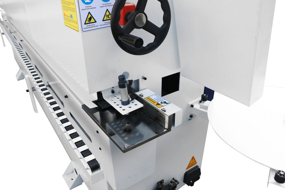 Закаточный станок DELTAMACHINERY DM-400F автомат