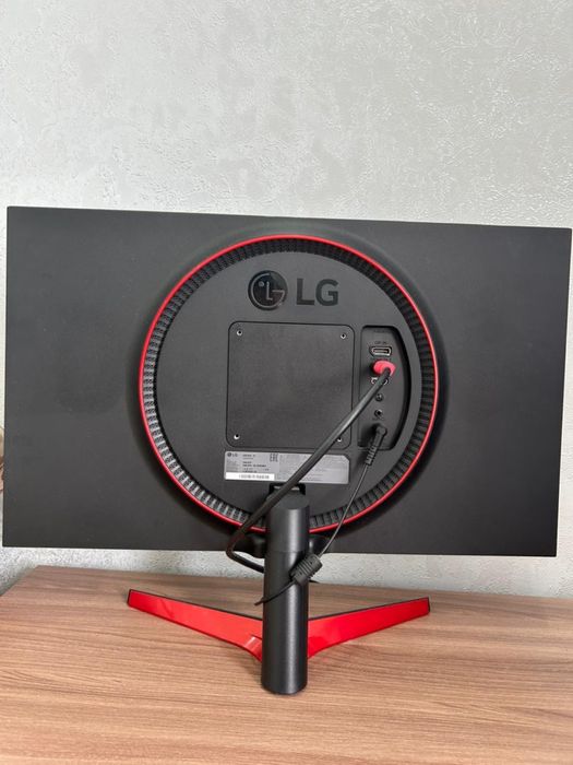 Продам игровой комрьютер! Срочно !