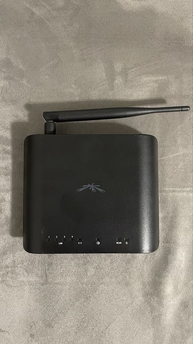 Router Ubiquiti AirRouter HP – Wi-Fi stabil, PoE 24V, profesional