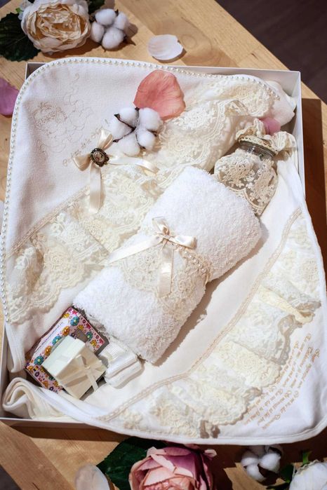 Trusou fetite pentru botez