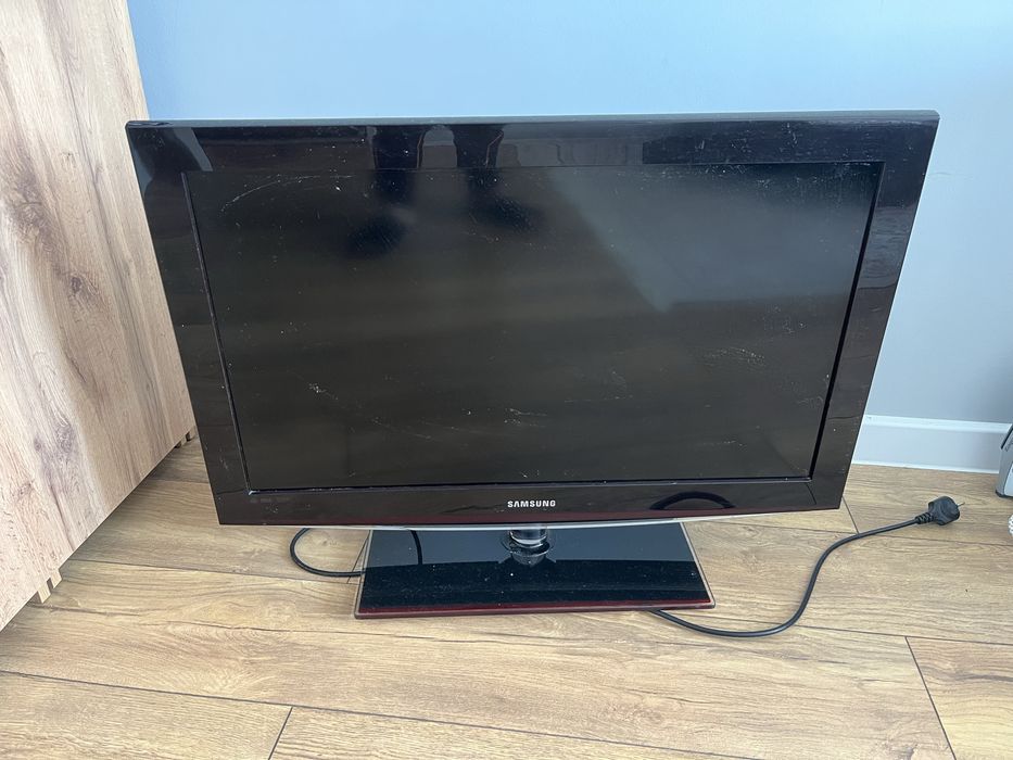 Продам телевизор Samsung