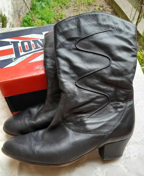 Ботуши 2 бр. дамски /  1 бр. дамски обувки,  TENDENZ