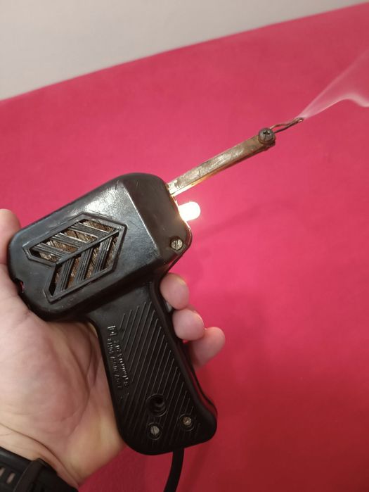 Pistol de lipit Radio Progres