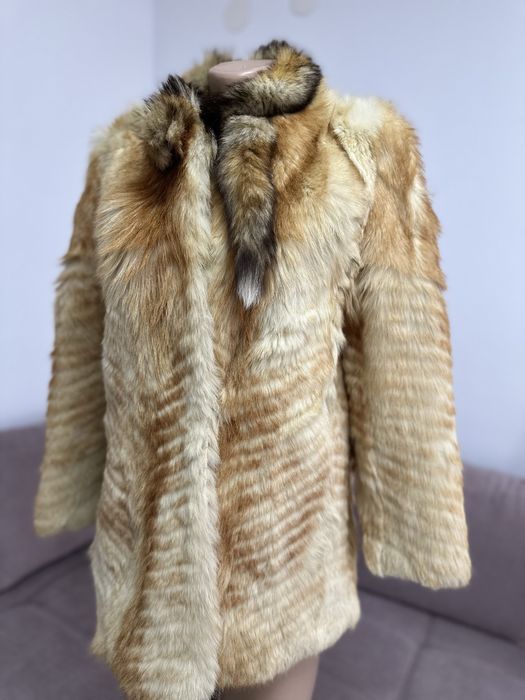 Haina de blana naturala de vulpe