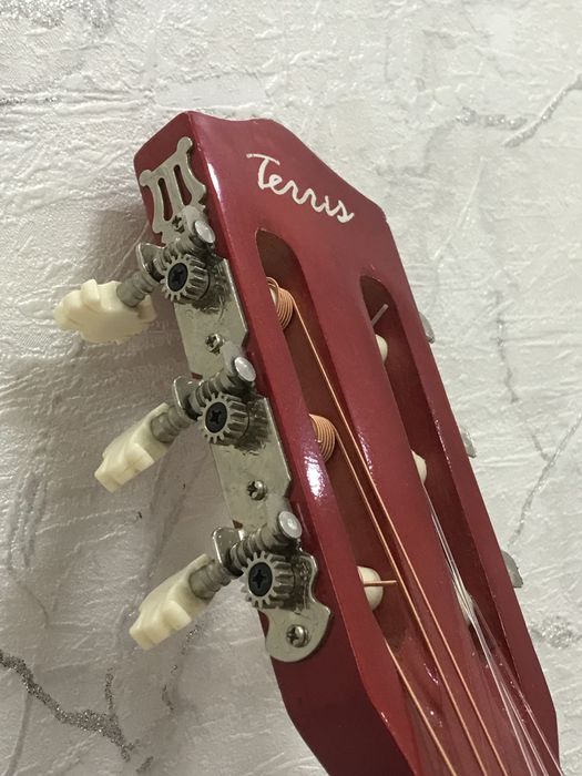 Гитара класическая