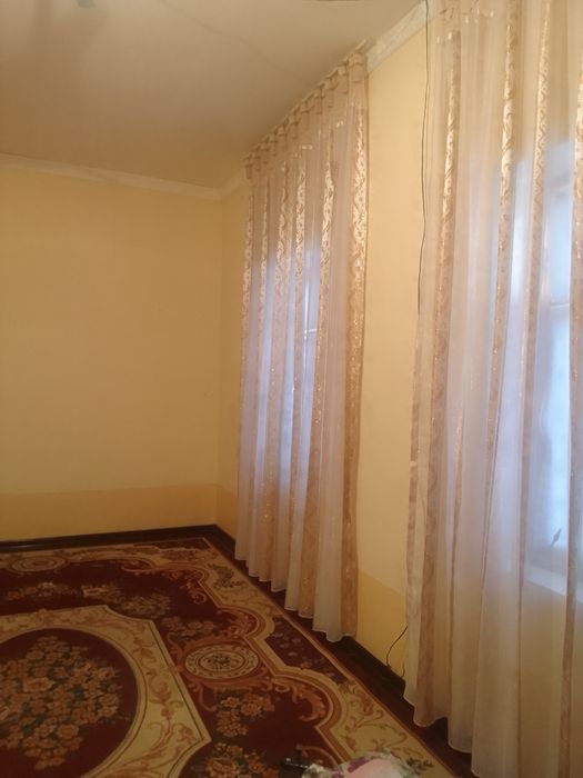 Uy sotiladi ģijduvon tuman sharq mahalla kabobi kócha