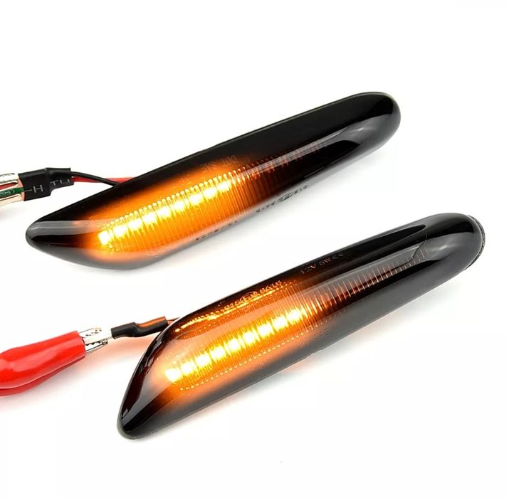 Динамични Бягащи Мигачи за BMW E46 E60 Е61 Е81 Е82 Е83 Е88 E90 Е91 Е92