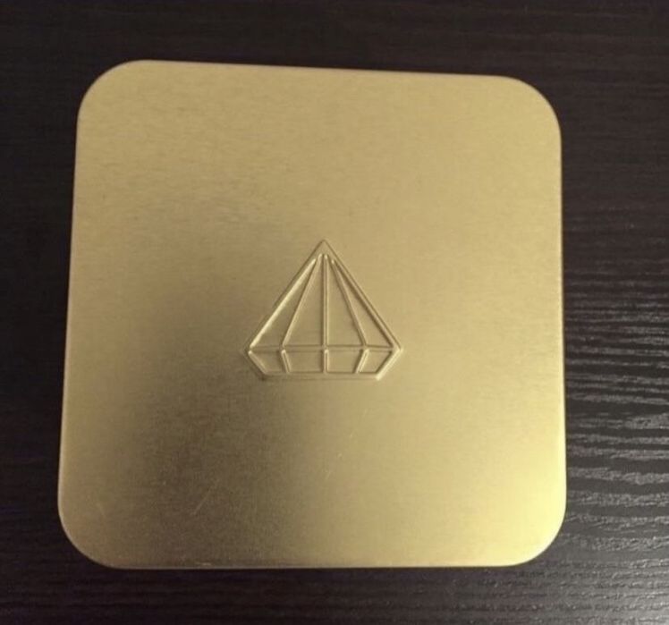 Часы Yves Camani