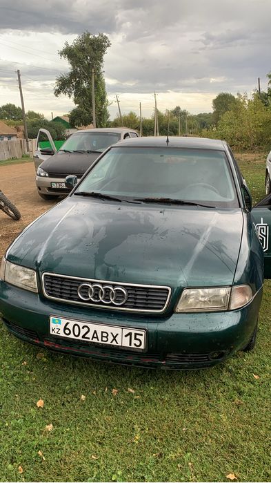 Продам Ауди А4, б5