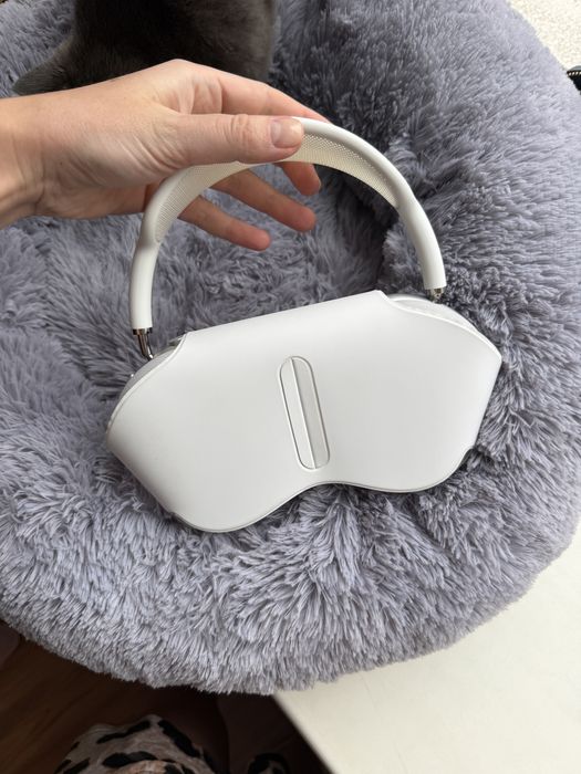 Наушники Apple Airpods max