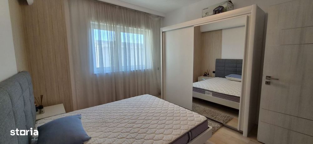 Inchiriez apartament 3 cam, ultracentral, Pitesti, bloc nou, cu garaj