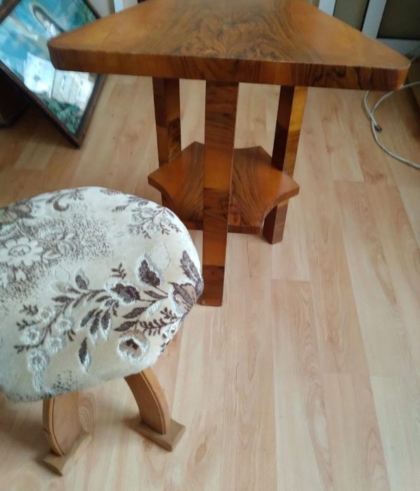 Măsuță cafea și scăunel