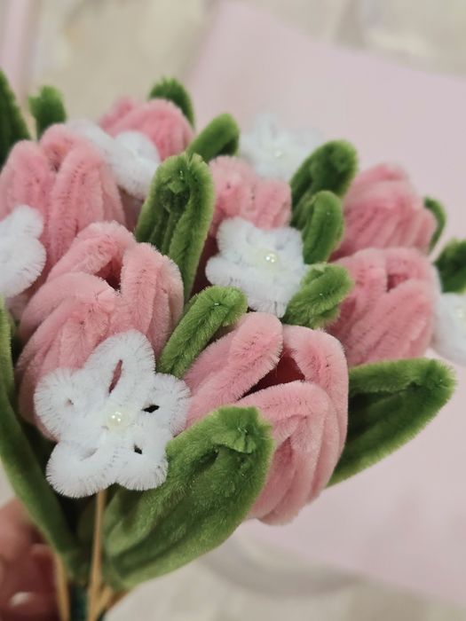 Тюльпаны из пушистой проволоки (синельной)