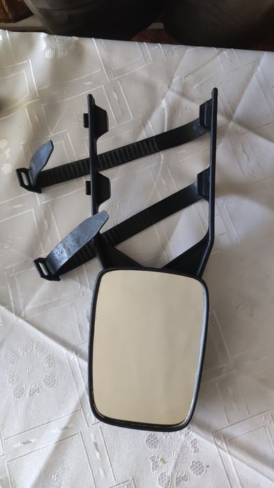 Допълнителни огледала