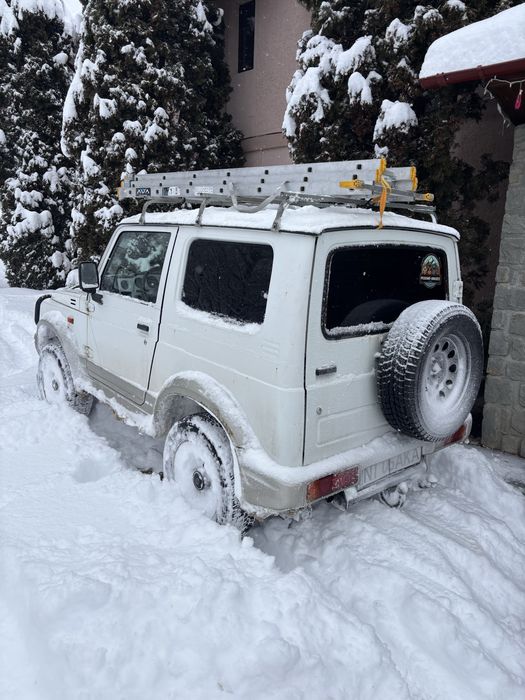 Suzuki samurai