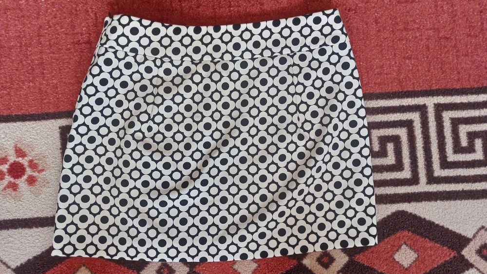 Къси дамски поли