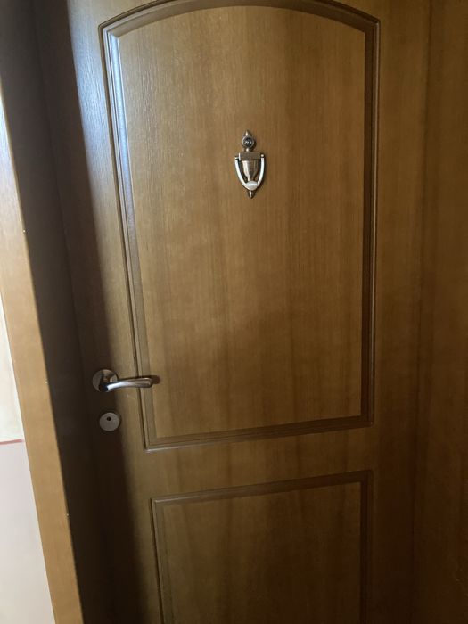 Дава се под наем Тристаен апартамент в Плевен, Идеален център - 80 кв.м за 433.5 € - Снимка #3